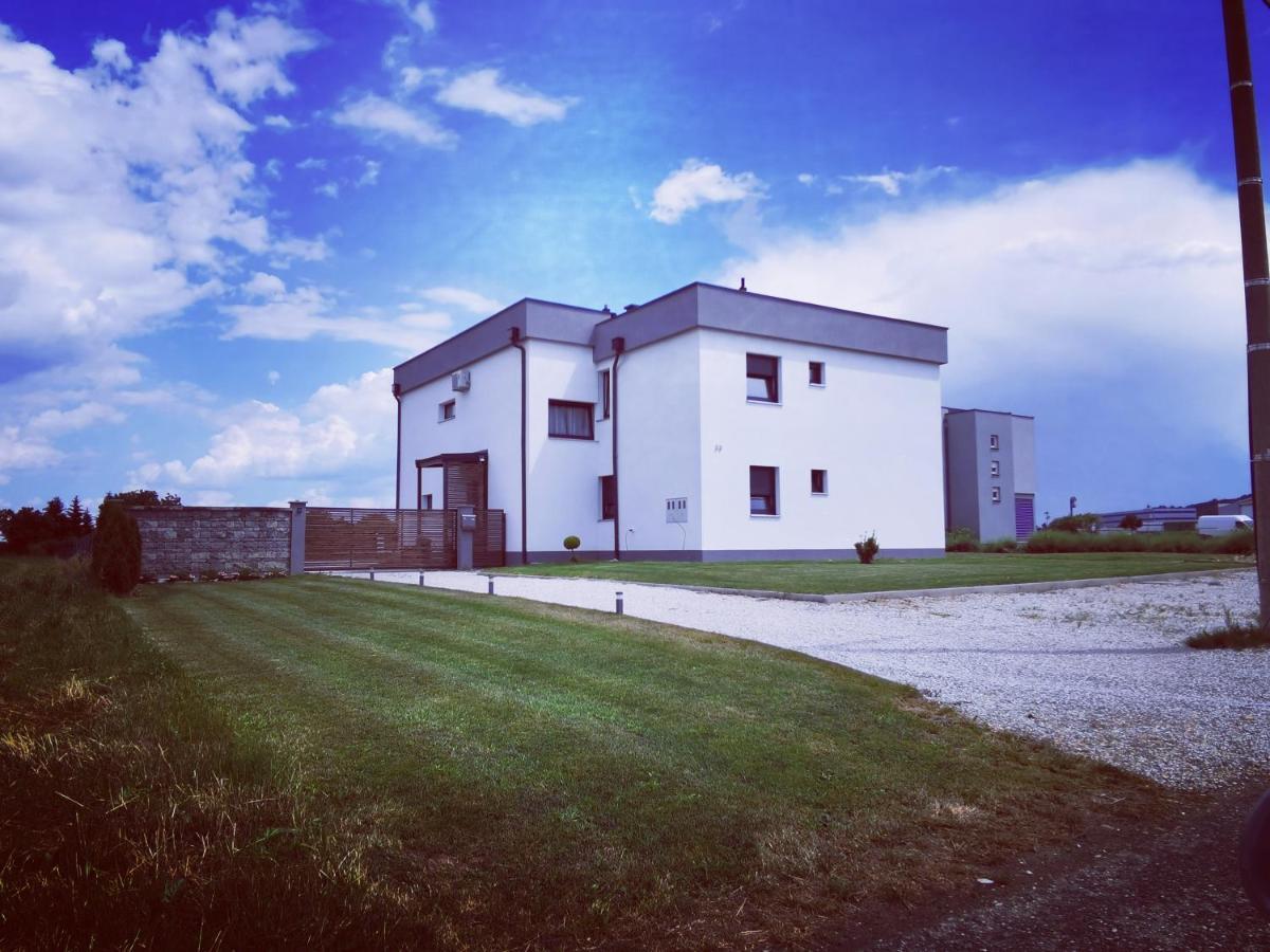 Apartmani Ka Sveti Martin Sveti Martin Na Muri Exterior photo